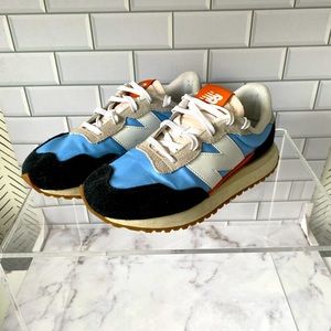 New Balance Kids Sneakers, Size 3.5 Big Boy